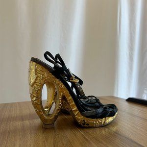 Vintage - Louis Vuitton Pumps